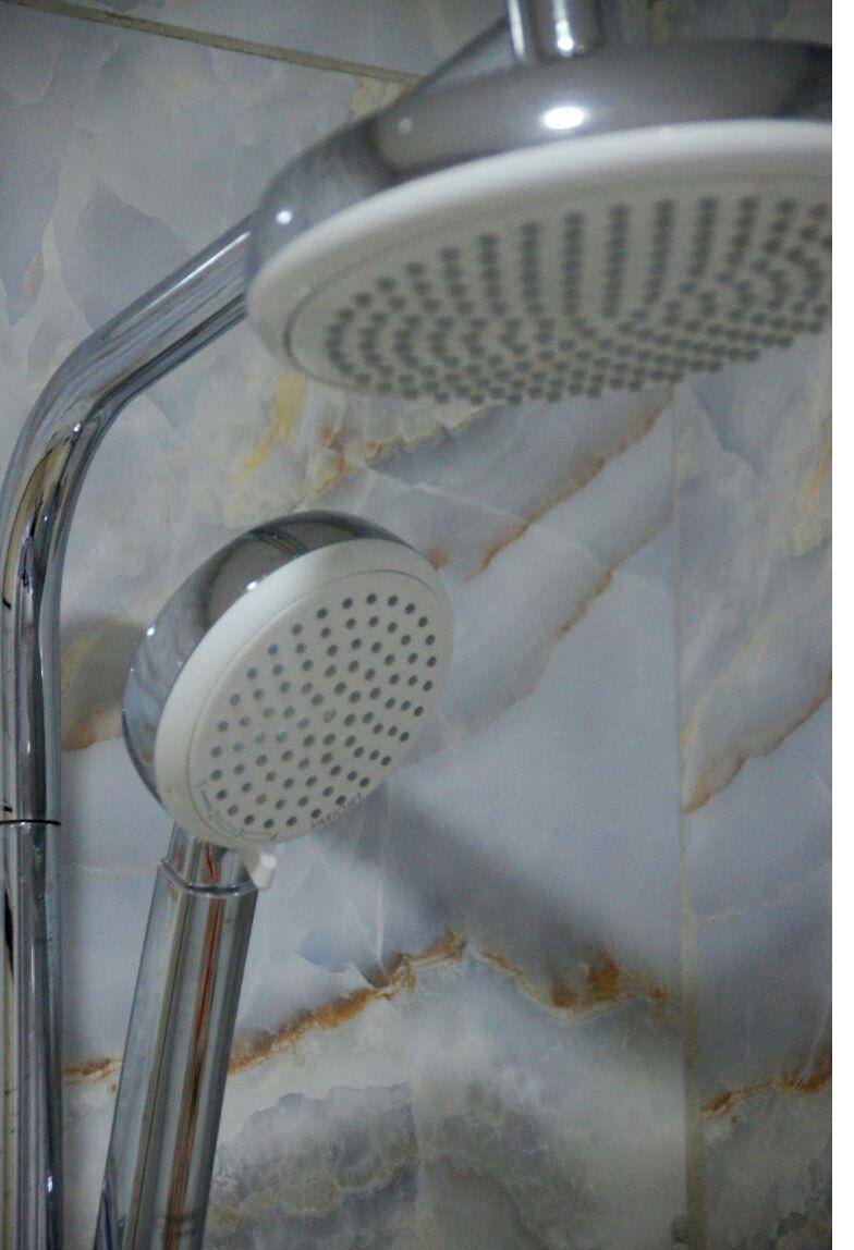 Douche à effet pluie